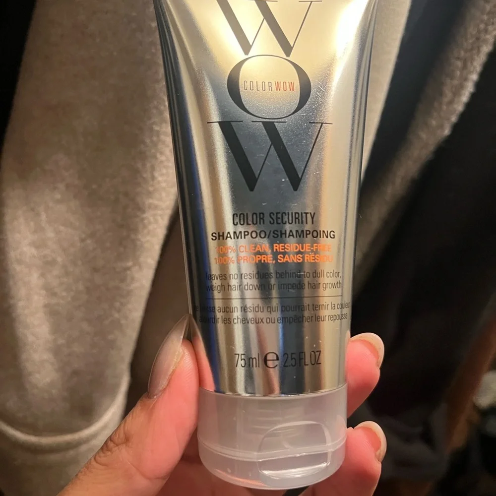 Color Wow Color Security Shampoo - Picture 3 of 4